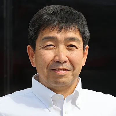 木賀　新一 　氏