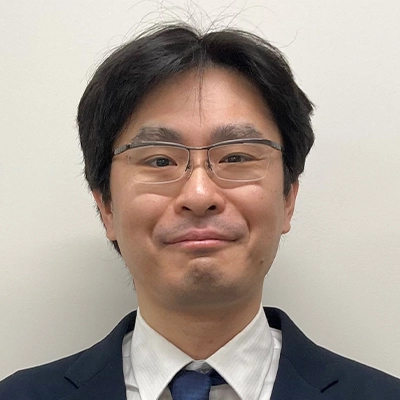 岡山　陽介 氏